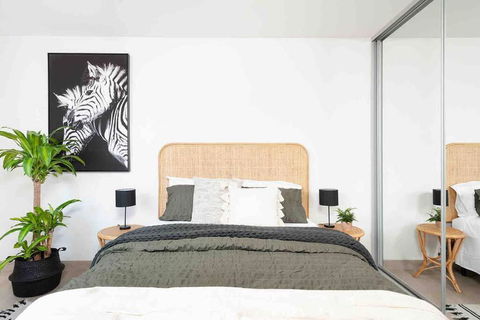 PERFECT STAY 2MIN By WALK TO THE BEACH FREE PARKING - Accommodation VIC 3