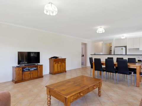 Pets At The Beach 8 Marto Court - Accommodation VIC 0