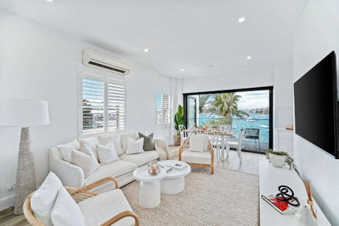 Phoenix At Palm View Collective - Accommodation VIC 0
