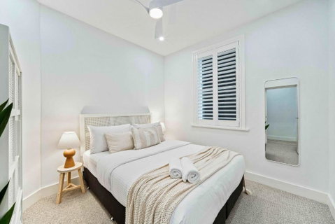 Phoenix At Palm View Collective - Accommodation VIC 3