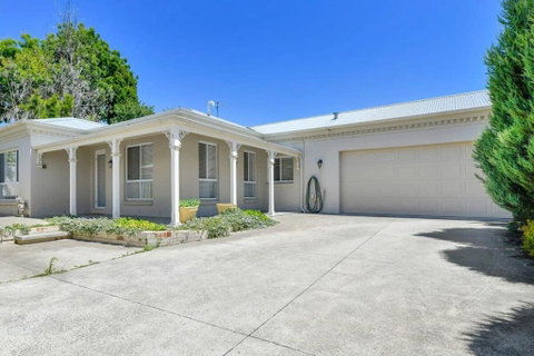 Piper St - CBD, Cosy Escape - Accommodation VIC 2