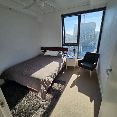 Private Bedroom & Bathroom In Shared Inner Brisbane Apartment - Accommodation VIC 2