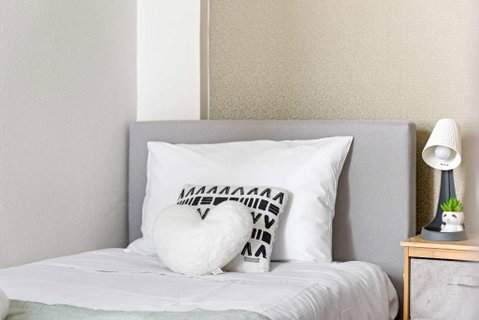 Private Single Room - Conveniently Located At Glebe - Shared Bathroom - Accommodation VIC 1