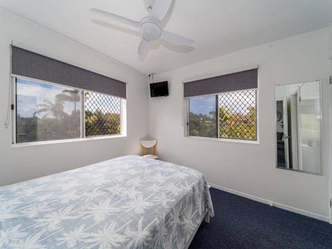 Quality Esplanade Apartment - Accommodation VIC 3