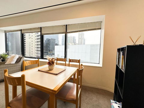 QV Central Oasis Contemporary City Getaway - Accommodation VIC 1