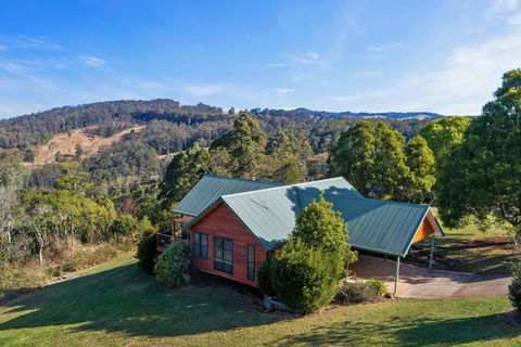 Ravensbourne Escape- Stella Luna - Accommodation VIC 3