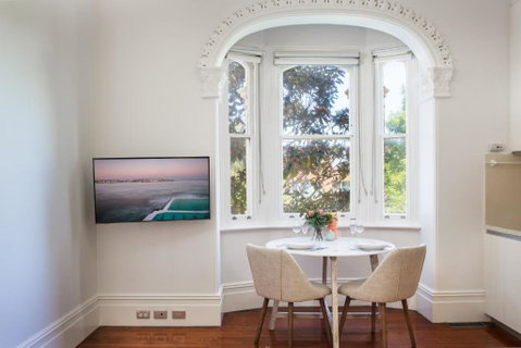 Ravenscourt S Studio Apartment Close To Everything - Accommodation VIC 1