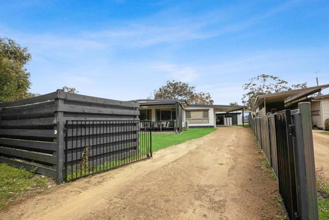 Raymond Island Retreat - Accommodation VIC 2