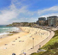 Astra Apartments Newcastle - Accommodation VIC