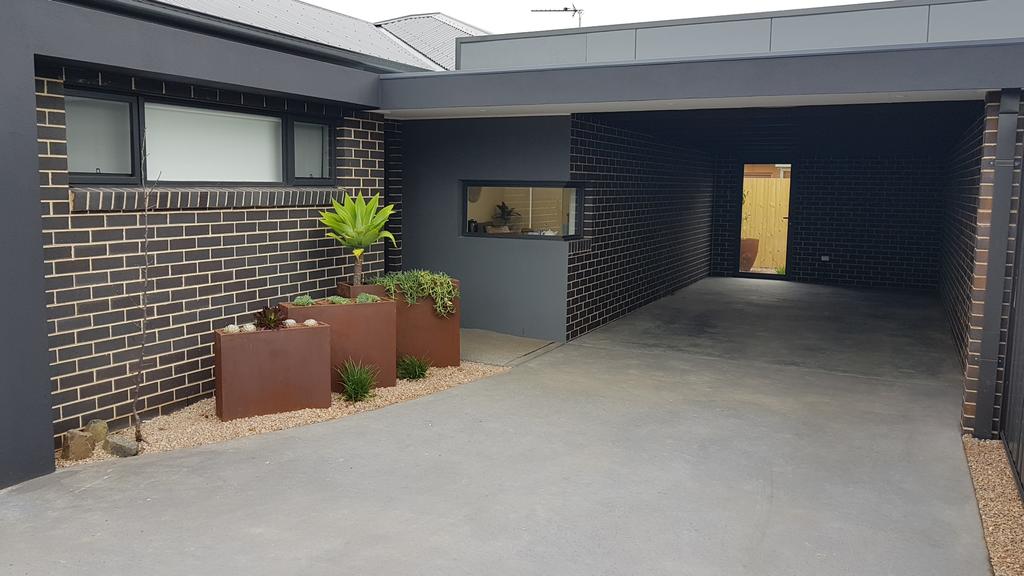 Sale VIC Accommodation VIC