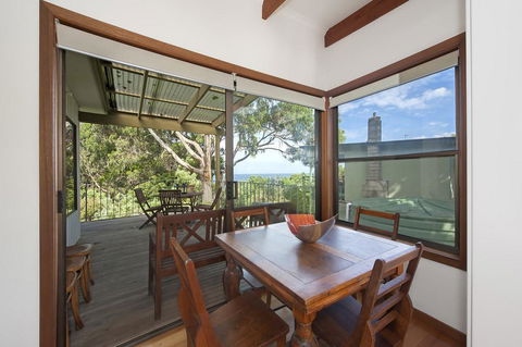 At Riverside - Accommodation VIC 1