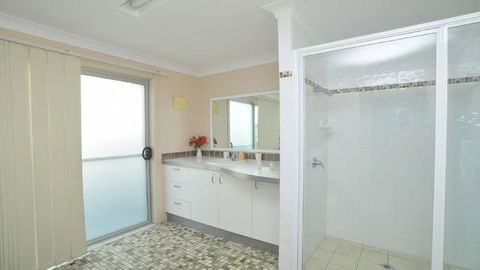 At The Beach - Lennox Head - Accommodation VIC 1