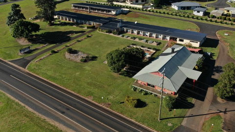 Atherton Apartments - Accommodation VIC 3