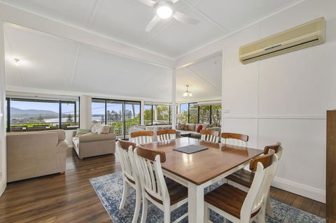 Aurelia, 14 Stewart Street - Accommodation VIC 2