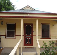 Autumn Affair Cottage 5 - Accommodation VIC