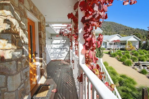 Autumn Home - Our Place At Bright - Accommodation VIC 1