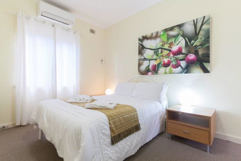 B5 Close To Nedlands, Cafes, Swan River, SCGH & UWA - Accommodation VIC 1