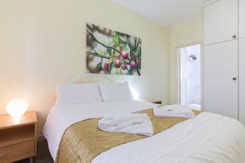 B5 Close To Nedlands, Cafes, Swan River, SCGH & UWA - Accommodation VIC 0