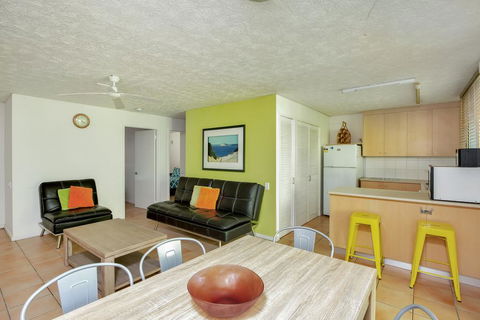 Baden 35 - Rainbow Shores, Walk To Beach, Pools, Tennis Court - Accommodation VIC 1