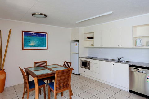 Baden 50 - Rainbow Shores, Swimming Pool, Walk To Beach, Tropical Surroundings - Accommodation VIC 0