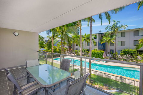 Baden 72 - Rainbow Shores, Stroll To The Beach, Air Con, Swimming Pools - Accommodation VIC 0