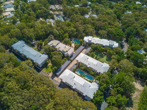 Baden 90 - Rainbow Shores, Resort Unit, Pools, Tennis Court, Walk To Beach - Accommodation VIC 3