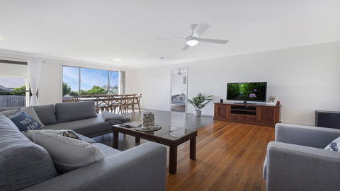 Bailey's Beach House - Accommodation VIC 3
