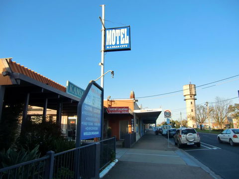 Bairnsdale Kansas City Motel - Accommodation VIC 3