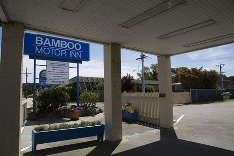 Bamboo Motor Inn - Accommodation VIC 2