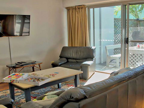 Barefoot' 7/44 Marine Drive - Fabulous Fingal Bay - Accommodation VIC 2