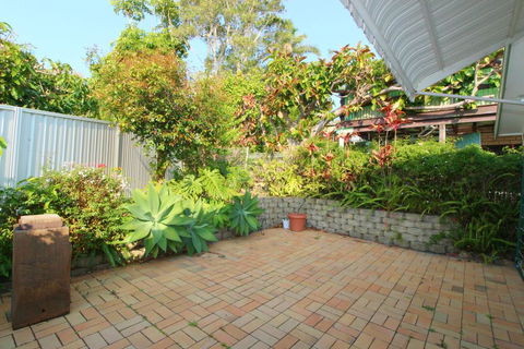 Barefoot, 32 Skyline Crescent, Crescent Head - Accommodation VIC 1