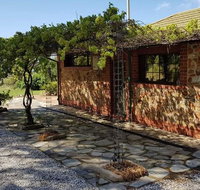 Barossa Glen - Henri's Cottage - Bed  Breakfast - Accommodation VIC