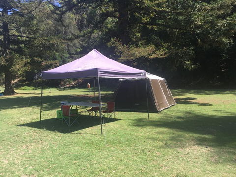 Basin Ku-ring-gai Campsite Set Up - Accommodation VIC 0