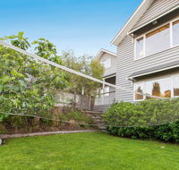BAY VIEWS ON MANNA - DROMANA - Accommodation VIC