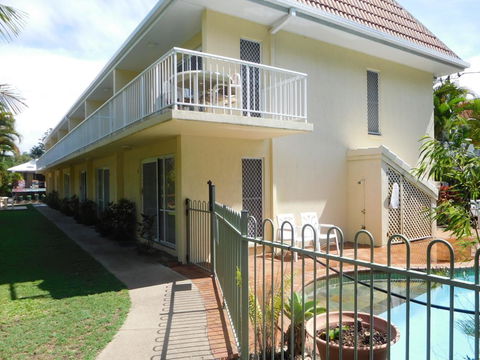 Bayshores Apartment Hervey Bay - Accommodation VIC 0