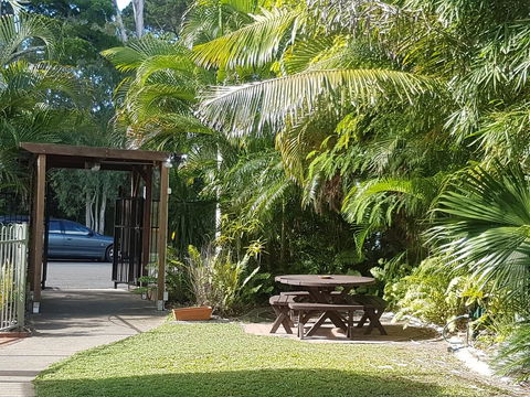 Bayshores Holiday Apartments - Accommodation VIC 2