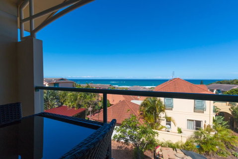 Beach Haven Executive Apartments - Accommodation VIC 3
