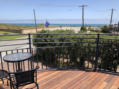 Beach House @ 112 - Accommodation VIC 0