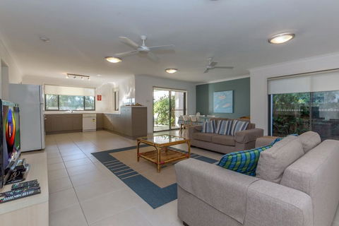 Beach House, Pacific Road, 1/20 - Accommodation VIC 2