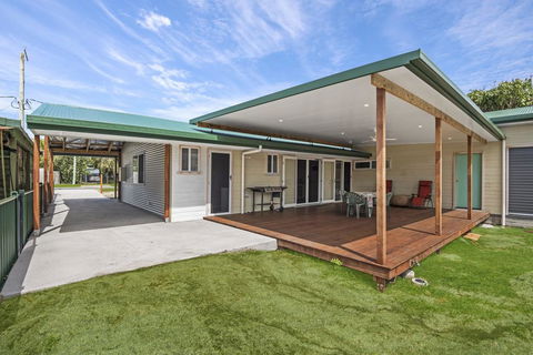 Beach Shack On Towners - Accommodation VIC 3