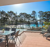Beach side holiday apartment - Accommodation VIC