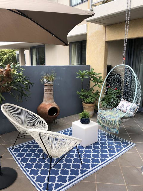 Beach Side Ocean Burleigh Heads 3 Bedroom Family Accomodation - Accommodation VIC 2