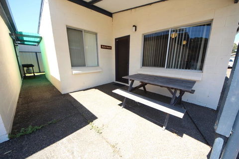 Beach Unit 5 At Hat Head - Accommodation VIC 3