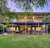 BeachBlu Holiday Home - Accommodation VIC