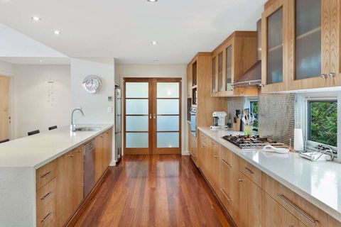BeachBlu Holiday Home - Accommodation VIC 3