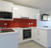 Beachfront 4 25 Willow Street - Accommodation VIC