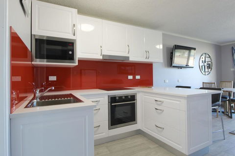 Beachfront 4, 25 Willow Street - Accommodation VIC 0