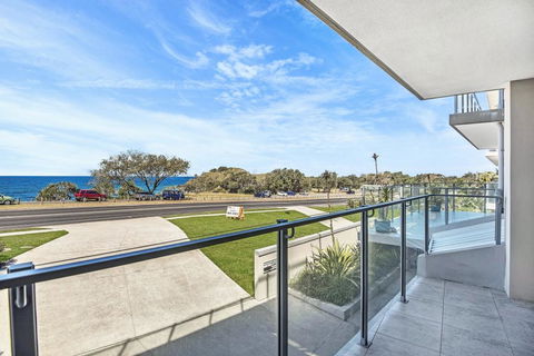 Beachfront Cabarita Apartment - Accommodation VIC 2