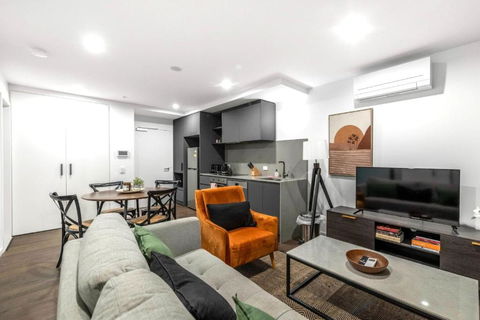 Reid City Escape Modern Stay In ACT - Accommodation VIC 2
