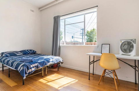 Richmond Private Rooms - 151 Hoddle Homestay - Accommodation VIC 1